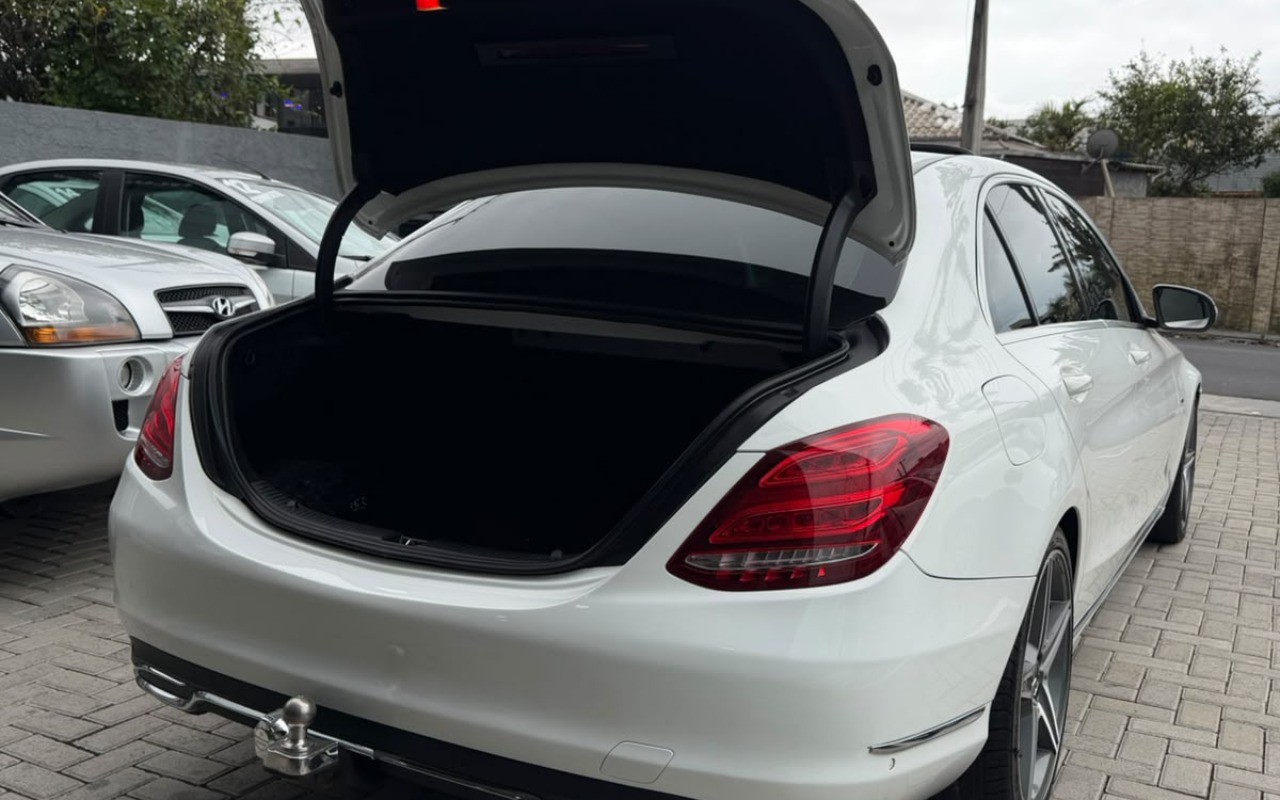 imagem-https://www.socarrao.com.br/sc-vehicle-images-prod/4351747/1791976780838-V2hhdHNBcHAgSW1hZ2UgMjAyNi0xMC0xMyBhdCAxNS41Mi4zNiAoMSkuanBlZw.jpeg
