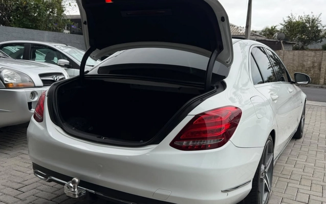 imagem-https://www.socarrao.com.br/sc-vehicle-images-prod/4351747/1791976780838-V2hhdHNBcHAgSW1hZ2UgMjAyNi0xMC0xMyBhdCAxNS41Mi4zNiAoMSkuanBlZw.jpeg