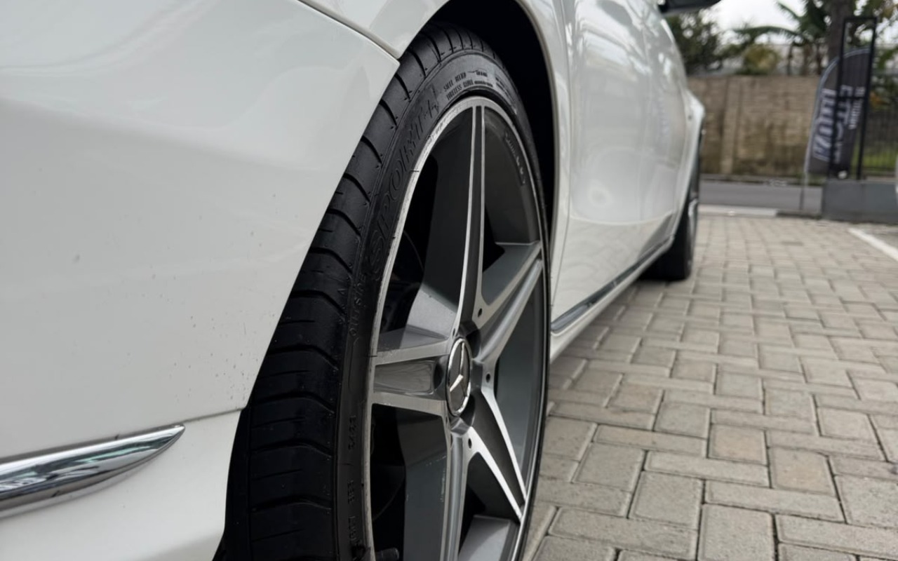 imagem-https://www.socarrao.com.br/sc-vehicle-images-prod/4351747/1791976780917-V2hhdHNBcHAgSW1hZ2UgMjAyNi0xMC0xMyBhdCAxNS41Mi4zNiAoMikuanBlZw.jpeg