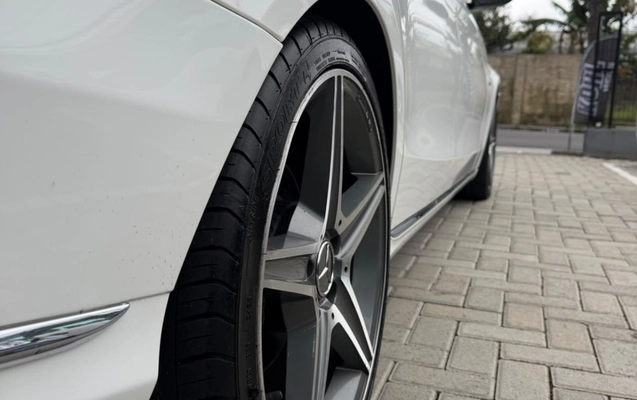 imagem-https://www.socarrao.com.br/sc-vehicle-images-prod/4351747/1791976780917-V2hhdHNBcHAgSW1hZ2UgMjAyNi0xMC0xMyBhdCAxNS41Mi4zNiAoMikuanBlZw.jpeg