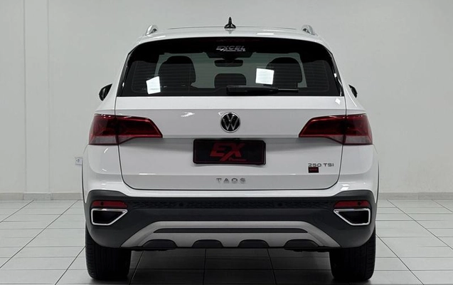 imagem-https://www.socarrao.com.br/sc-vehicle-images-prod/4351765/1791977014350-8036019_6_B_64fe8c6dd1.jpeg