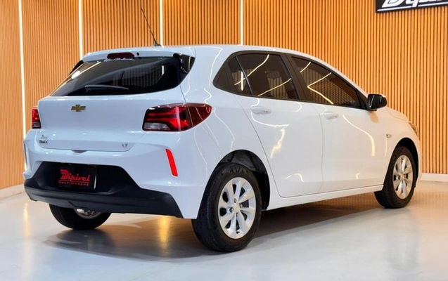 imagem-https://www.socarrao.com.br/sc-vehicle-images-prod/4351951/1791980150530-8519217_7_B_5e6c329395.jpeg