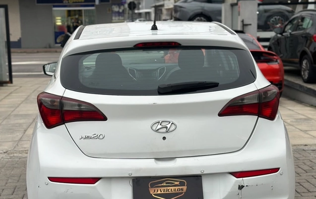 imagem-https://www.socarrao.com.br/sc-vehicle-images-prod/4351955/1791979180482-gb-df34478.jpeg