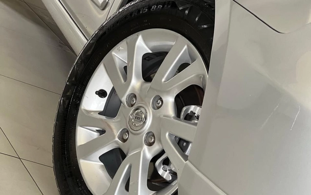 imagem-https://www.socarrao.com.br/sc-vehicle-images-prod/4351999/1792067334936-gb-672d1fb.jpeg