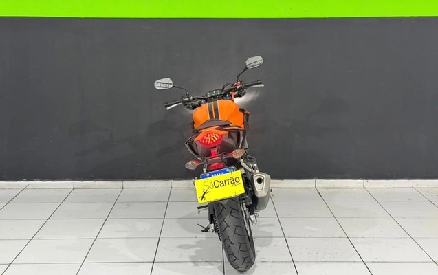 imagem-https://www.socarrao.com.br/sc-vehicle-images-prod/4352085/1792410789124-8563092_9_B_95a0512ca2.jpeg