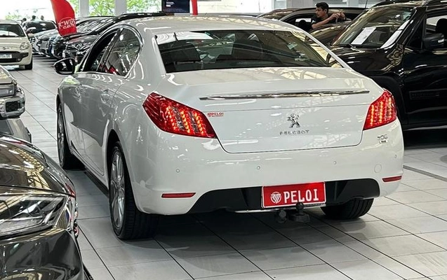 imagem-https://www.socarrao.com.br/sc-vehicle-images-prod/4352159/1791980721847-8494739_11_B_bb926461b4.jpeg