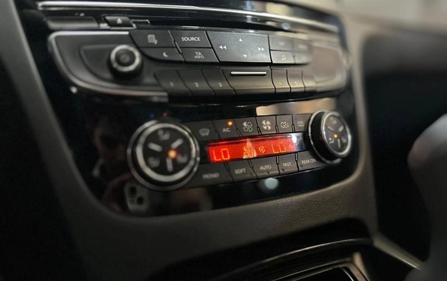 imagem-https://www.socarrao.com.br/sc-vehicle-images-prod/4352159/1791980721859-8494739_5_B_cc1a6d19b6.jpeg