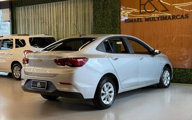 imagem-https://www.socarrao.com.br/sc-vehicle-images-prod/4352176/1791980796154-8557457_7_B_6bebc4f800.jpeg
