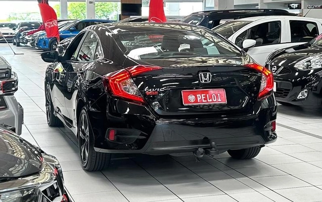 imagem-https://www.socarrao.com.br/sc-vehicle-images-prod/4352195/1792434327690-8563635_11_B_eaad62bce6.jpeg