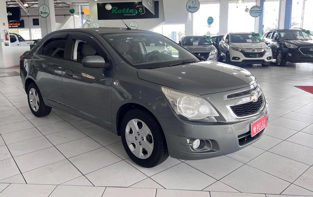 imagem-https://www.socarrao.com.br/sc-vehicle-images-prod/4352213/1791980970128-8561354_18_B_0261f888aa.jpeg