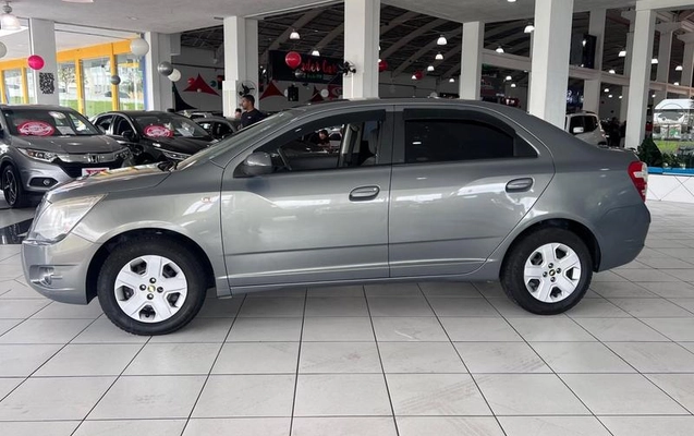 imagem-https://www.socarrao.com.br/sc-vehicle-images-prod/4352213/1791980970130-8561354_14_B_66f72d3e59.jpeg