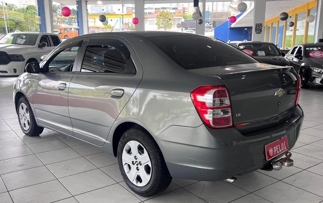 imagem-https://www.socarrao.com.br/sc-vehicle-images-prod/4352213/1791980970131-8561354_15_B_b68c2d7d3a.jpeg