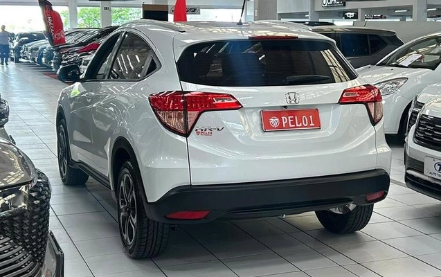 imagem-https://www.socarrao.com.br/sc-vehicle-images-prod/4352227/1792165042412-8563274_12_B_4ee66660fe.jpeg