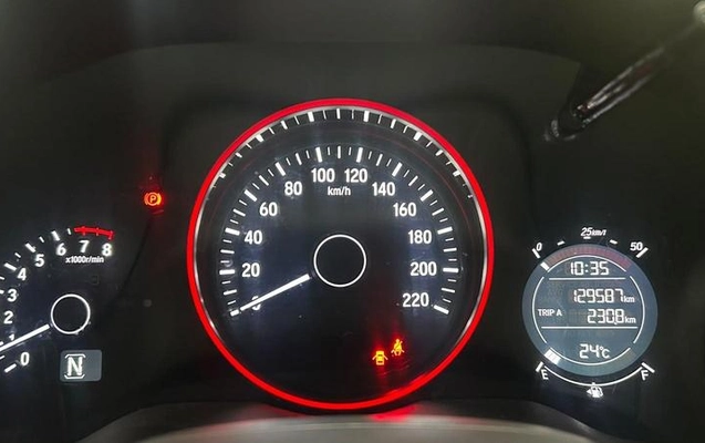 imagem-https://www.socarrao.com.br/sc-vehicle-images-prod/4352227/1792165042416-8563274_1_B_dce1123d0e.jpeg