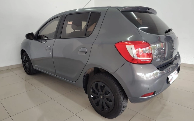 imagem-https://www.socarrao.com.br/sc-vehicle-images-prod/4352229/1792001009190-a75db5f5b3c444628387d0cebd85b613_1792000985472.jpg