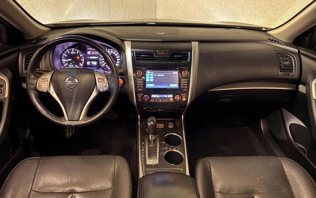 imagem-https://www.socarrao.com.br/sc-vehicle-images-prod/4352236/1792090273222-8562765_5_B_fe9c1a222c.jpeg