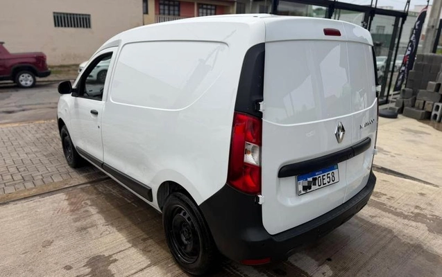imagem-https://www.socarrao.com.br/sc-vehicle-images-prod/4352267/1791981575746-8482876_1_B_af8fe0e305.jpeg