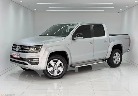 Volkswagen Amarok 2017 Prata — foto 1 de 3