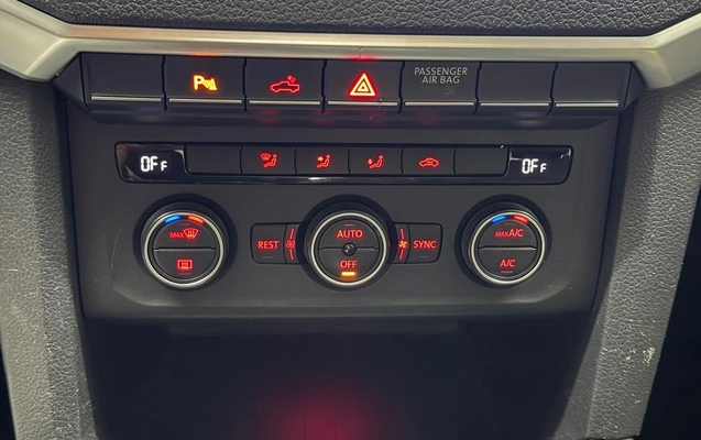 imagem-https://www.socarrao.com.br/sc-vehicle-images-prod/4352301/1791981763780-7c7392a1eff446afac31eb5930436a7c_1791981709724.jpg