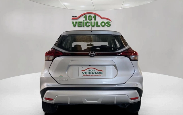 imagem-https://www.socarrao.com.br/sc-vehicle-images-prod/4352315/1791981912961-003_59604911a57f7c3d6c6981a320fb5c81.jpg