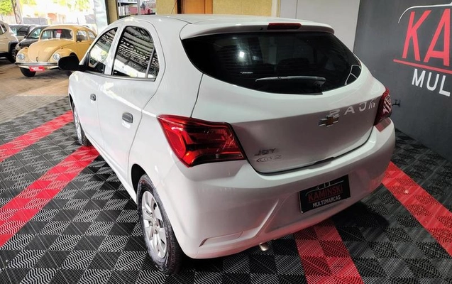 imagem-https://www.socarrao.com.br/sc-vehicle-images-prod/4352338/1792095421972-8443181_6_B_4c31fbcb47.jpeg