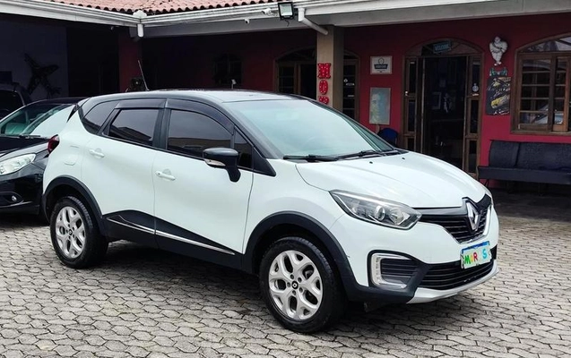 imagem-https://www.socarrao.com.br/sc-vehicle-images-prod/4352339/1792013185452-8568167_15_B_9458022580.jpeg