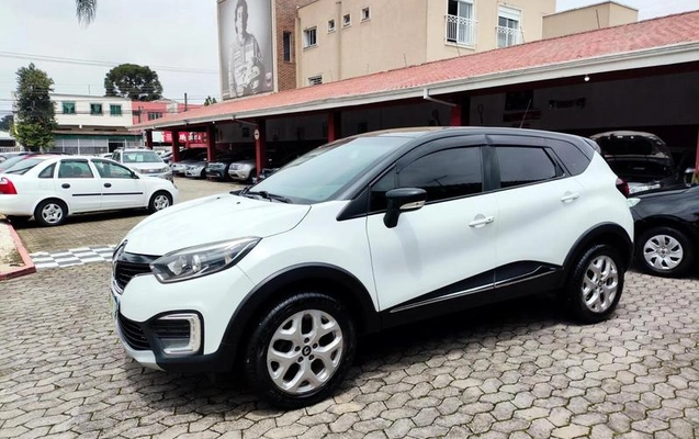 imagem-https://www.socarrao.com.br/sc-vehicle-images-prod/4352339/1792013185467-8568167_21_B_5d2973ca5f.jpeg
