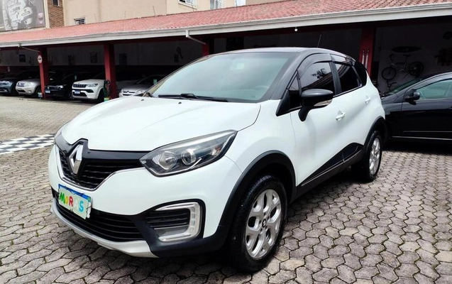imagem-https://www.socarrao.com.br/sc-vehicle-images-prod/4352339/1792013185488-8568167_20_B_9b9c1973c7.jpeg
