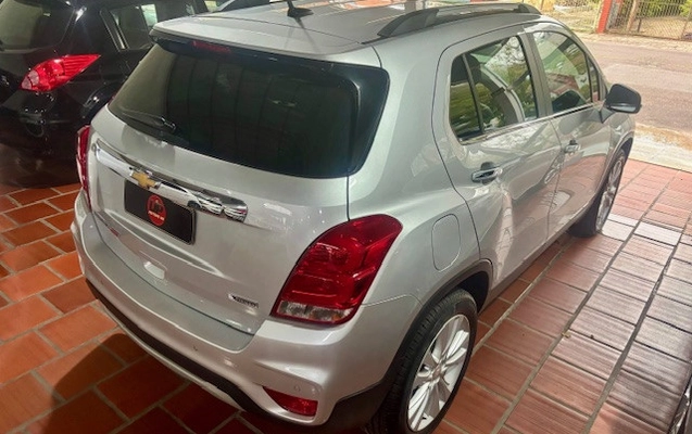 imagem-https://www.socarrao.com.br/sc-vehicle-images-prod/4352340/1791982224465-H6duwmtvMkDOd4FVqU55eqKr473XyGyL.jpg