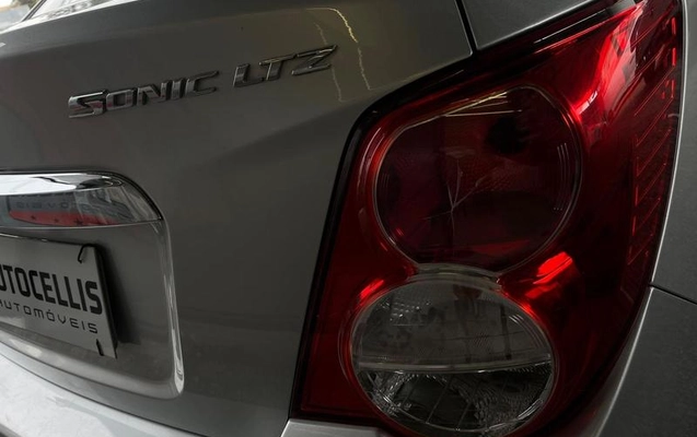 imagem-https://www.socarrao.com.br/sc-vehicle-images-prod/4352342/1791982243603-8495232_33_B_a5ed808907.jpeg