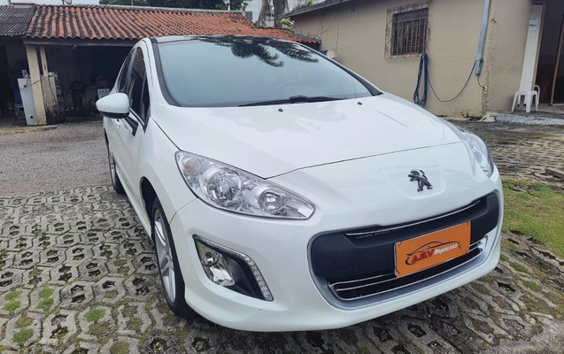 imagem-https://www.socarrao.com.br/sc-vehicle-images-prod/4352358/1791982503813-V2hhdHNBcHAgSW1hZ2UgMjAyNi0xMC0xNCBhdCAwOS4yNy4zMC5qcGVn.jpeg