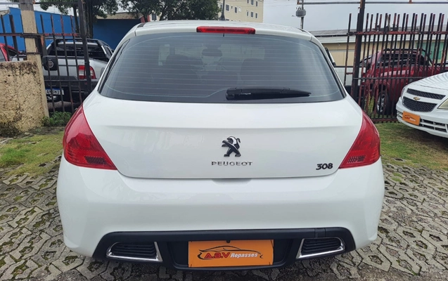 imagem-https://www.socarrao.com.br/sc-vehicle-images-prod/4352358/1791982504530-V2hhdHNBcHAgSW1hZ2UgMjAyNi0xMC0xNCBhdCAwOS4yNy4zMSAoMSkuanBlZw.jpeg