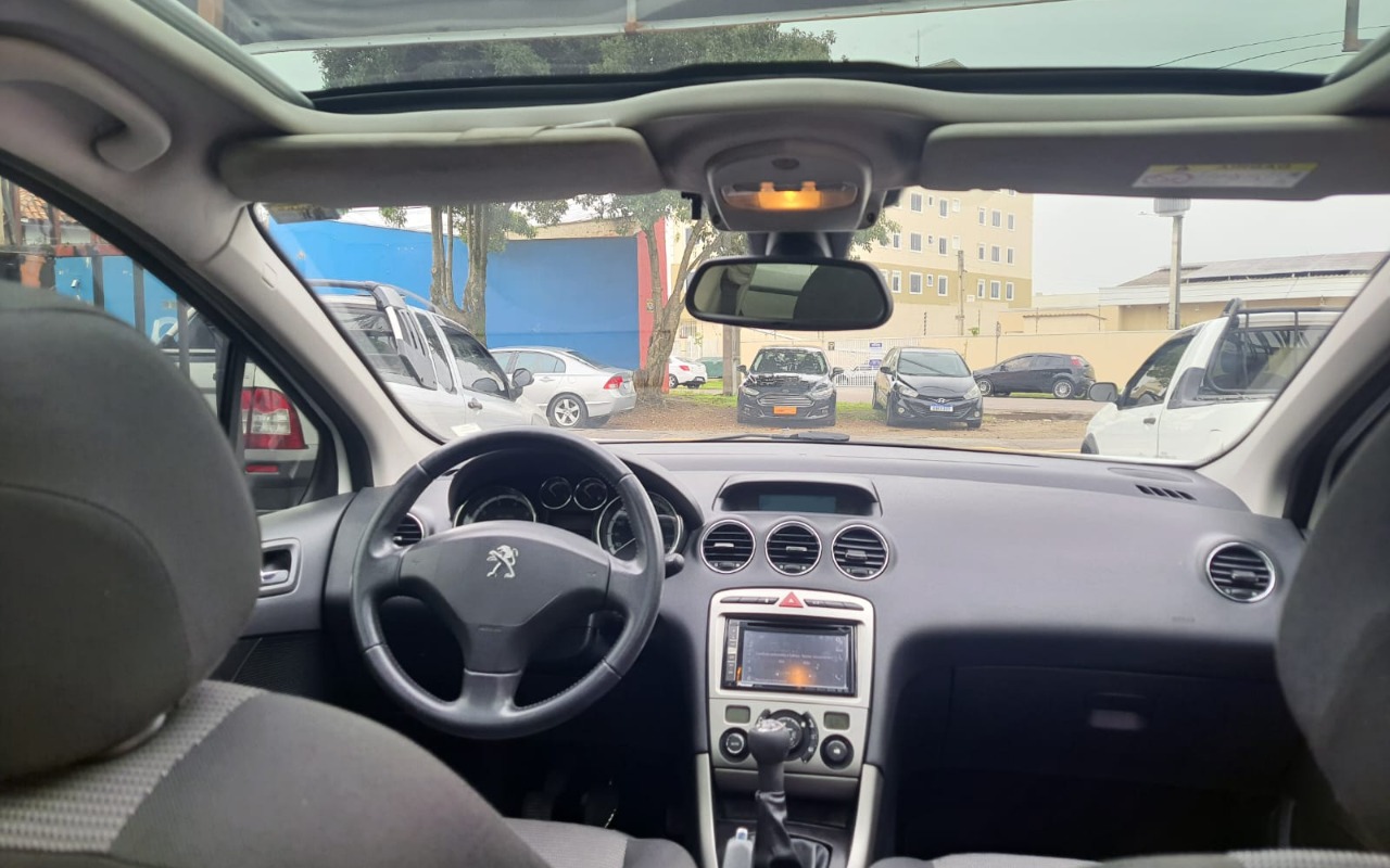 imagem-https://www.socarrao.com.br/sc-vehicle-images-prod/4352358/1791982504731-V2hhdHNBcHAgSW1hZ2UgMjAyNi0xMC0xNCBhdCAwOS4yNy4zMiAoMykuanBlZw.jpeg