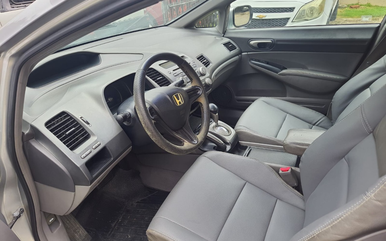 imagem-https://www.socarrao.com.br/sc-vehicle-images-prod/4352438/1791983357283-V2hhdHNBcHAgSW1hZ2UgMjAyNi0xMC0xNCBhdCAwOS40NS4xNyAoMSkuanBlZw.jpeg