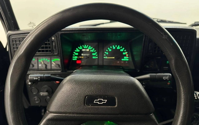 imagem-https://www.socarrao.com.br/sc-vehicle-images-prod/4352439/1791984416052-a641b880cea44aefb8d2a43d03070e16_1791983339296.jpg