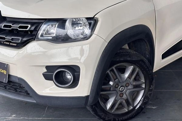 imagem-https://www.socarrao.com.br/sc-vehicle-images-prod/4352454/1791983773767-8568332_3_B_97895099e8.jpeg