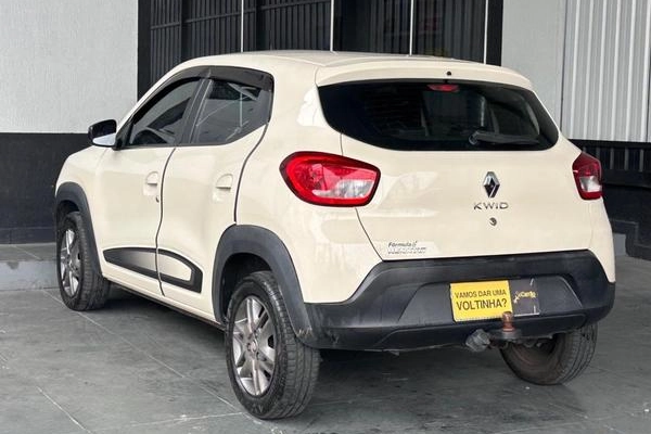 imagem-https://www.socarrao.com.br/sc-vehicle-images-prod/4352454/1791983773777-8568332_6_B_26af679713.jpeg
