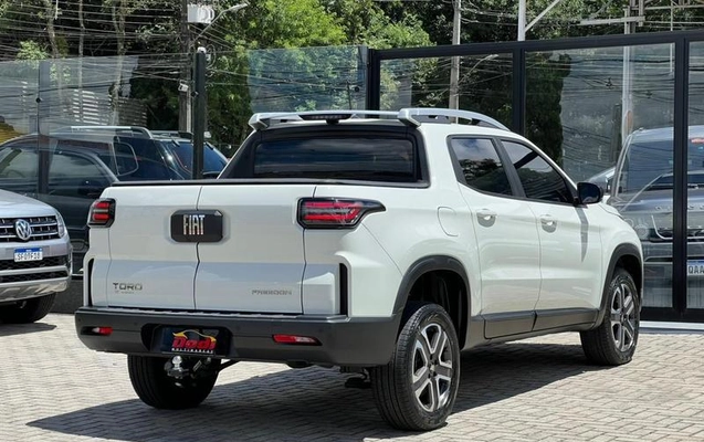 imagem-https://www.socarrao.com.br/sc-vehicle-images-prod/4352456/1792147659983-8568216_14_B_8027f732e7.jpeg