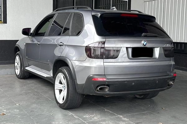 imagem-https://www.socarrao.com.br/sc-vehicle-images-prod/4352459/1791986039657-8568352_7_B_42e5bde0a4.jpeg