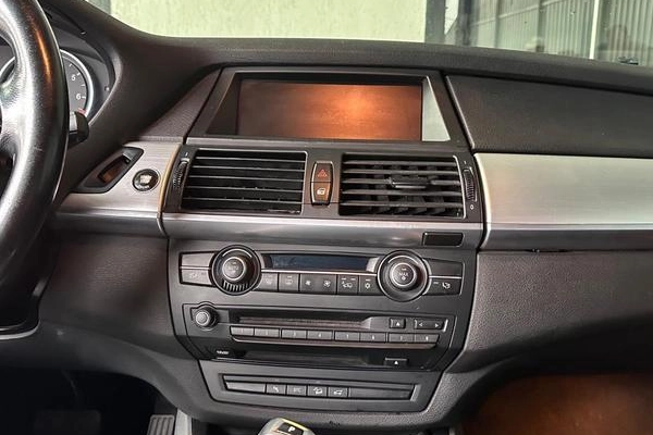 imagem-https://www.socarrao.com.br/sc-vehicle-images-prod/4352459/1791986039675-8568352_17_B_8f3288642d.jpeg
