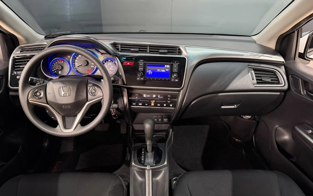 imagem-https://www.socarrao.com.br/sc-vehicle-images-prod/4352467/1791994336610-003_14249de7a2a6cf2582ff75cd60870b7d.jpg