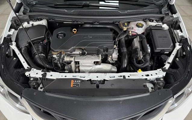 imagem-https://www.socarrao.com.br/sc-vehicle-images-prod/4352484/1791984021977-8543247_8_B_d17bcce5f1.jpeg
