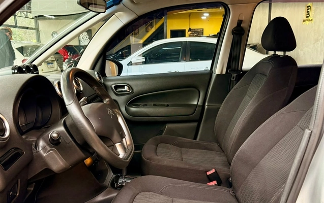 imagem-https://www.socarrao.com.br/sc-vehicle-images-prod/4352527/1791984305255-d30d0895-efed-4395-809c-b763a356b827.jpg