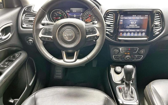 imagem-https://www.socarrao.com.br/sc-vehicle-images-prod/4352533/1791991839059-8568429_2_B_a9b88fb176.jpeg