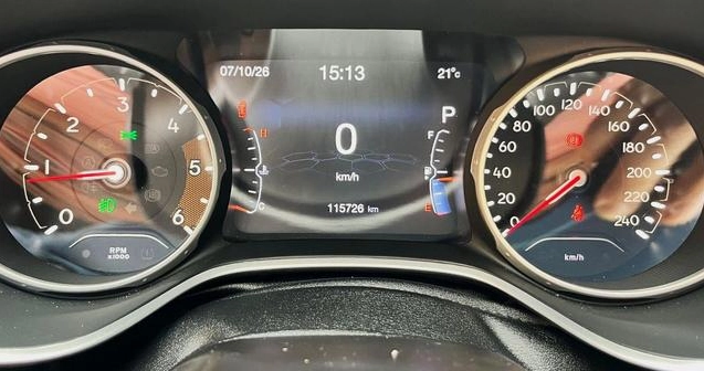 imagem-https://www.socarrao.com.br/sc-vehicle-images-prod/4352533/1791991839061-8568429_2_B_77e93282db.jpeg