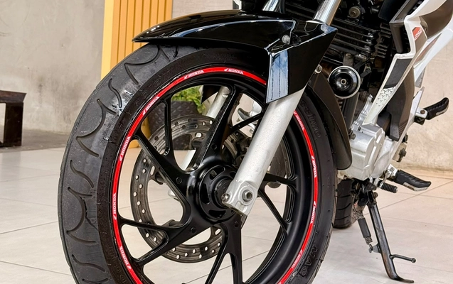 imagem-https://www.socarrao.com.br/sc-vehicle-images-prod/4352567/1792435908247-162675b3-a243-47be-b473-c48dfdcd66c8.jpg