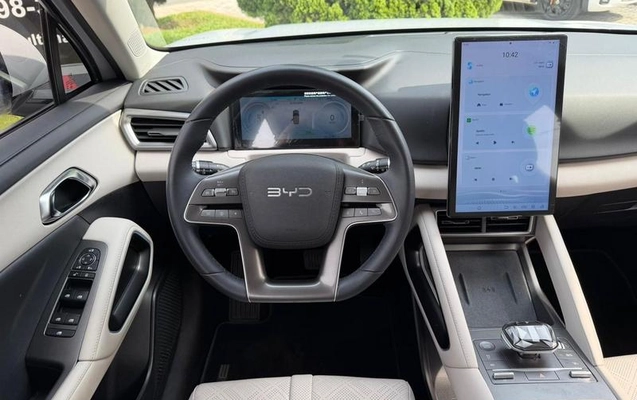 imagem-https://www.socarrao.com.br/sc-vehicle-images-prod/4352568/1791984773067-8436453_9_B_275ed7d3b1.jpeg