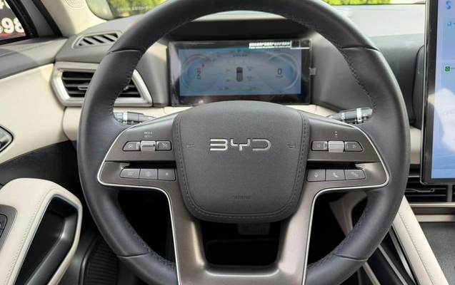 imagem-https://www.socarrao.com.br/sc-vehicle-images-prod/4352568/1791984773071-8436453_11_B_8b63f10ca0.jpeg