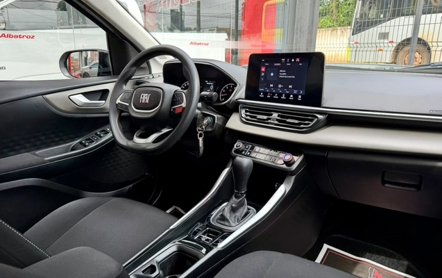 imagem-https://www.socarrao.com.br/sc-vehicle-images-prod/4352572/1791984825406-13_103331.jpg