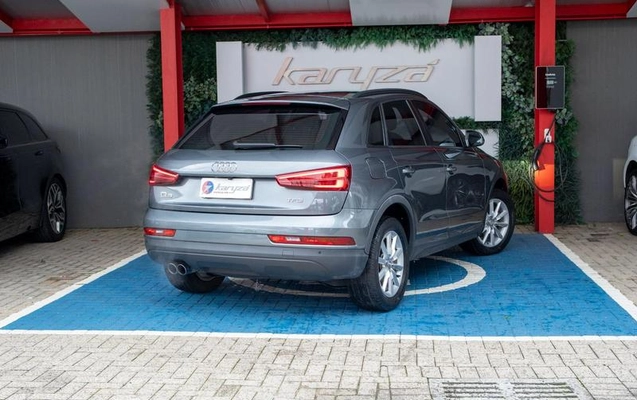 imagem-https://www.socarrao.com.br/sc-vehicle-images-prod/4352607/1792080349619-8568451_18_B_686b9740e6.jpeg